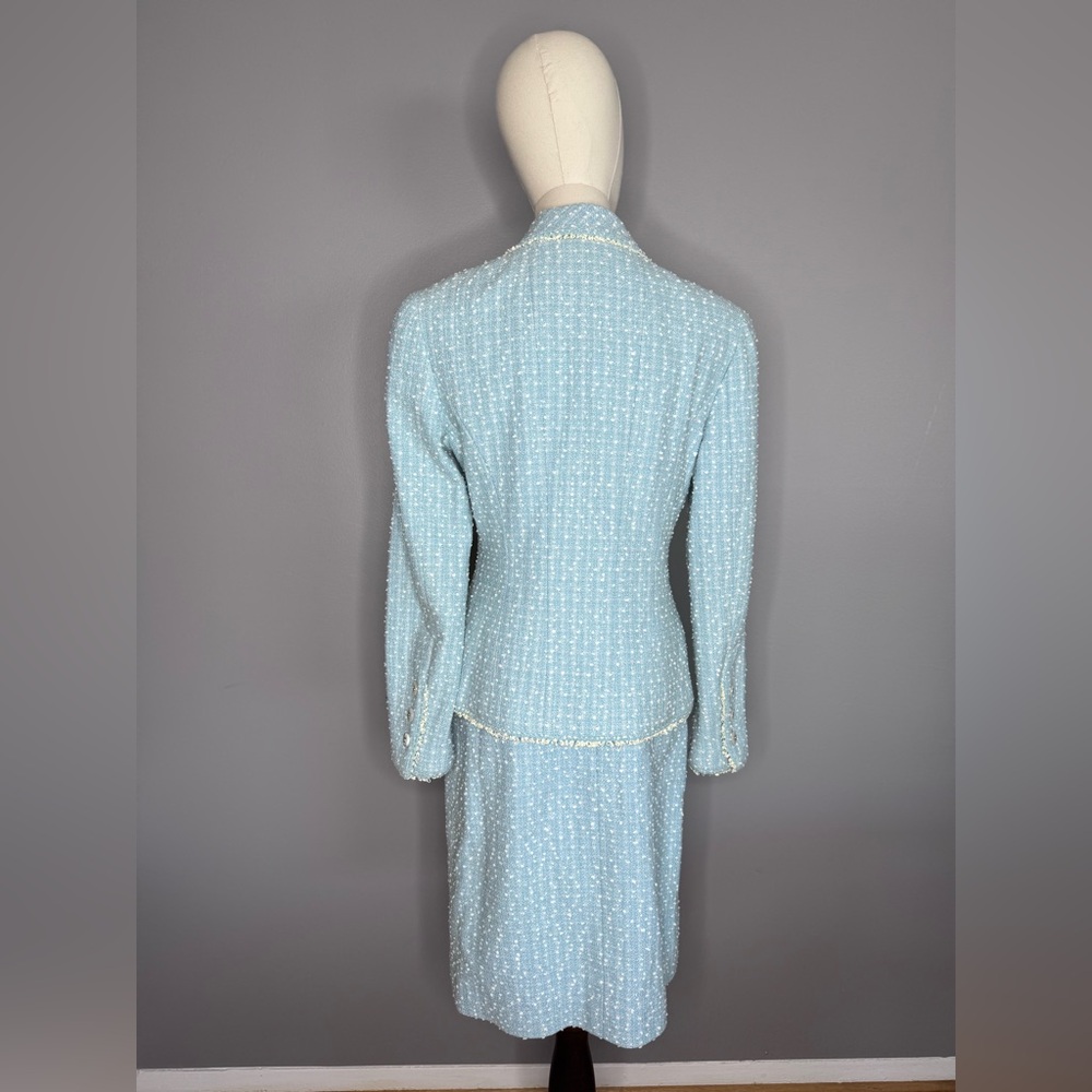 Chanel 1997 Blue White Princess Diana Tweed Suit. - Picture 6 of 16